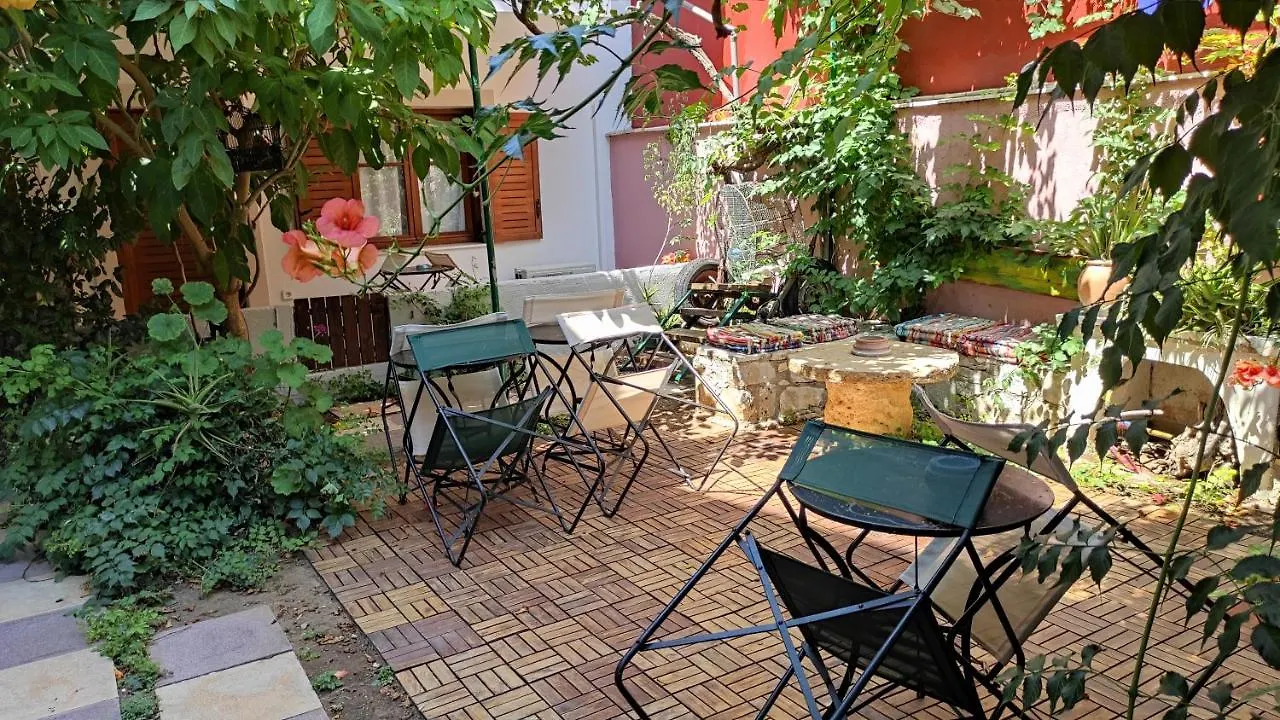 سامي Staggia Studios 3*,  اليونان